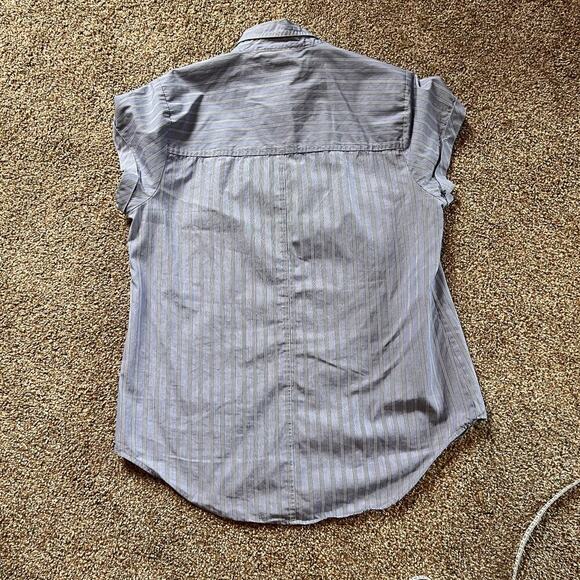 J. Crew Blue Striped Short Sleeve Popover Shirt.  Cotton  Size Medium - Picture 7 of 8